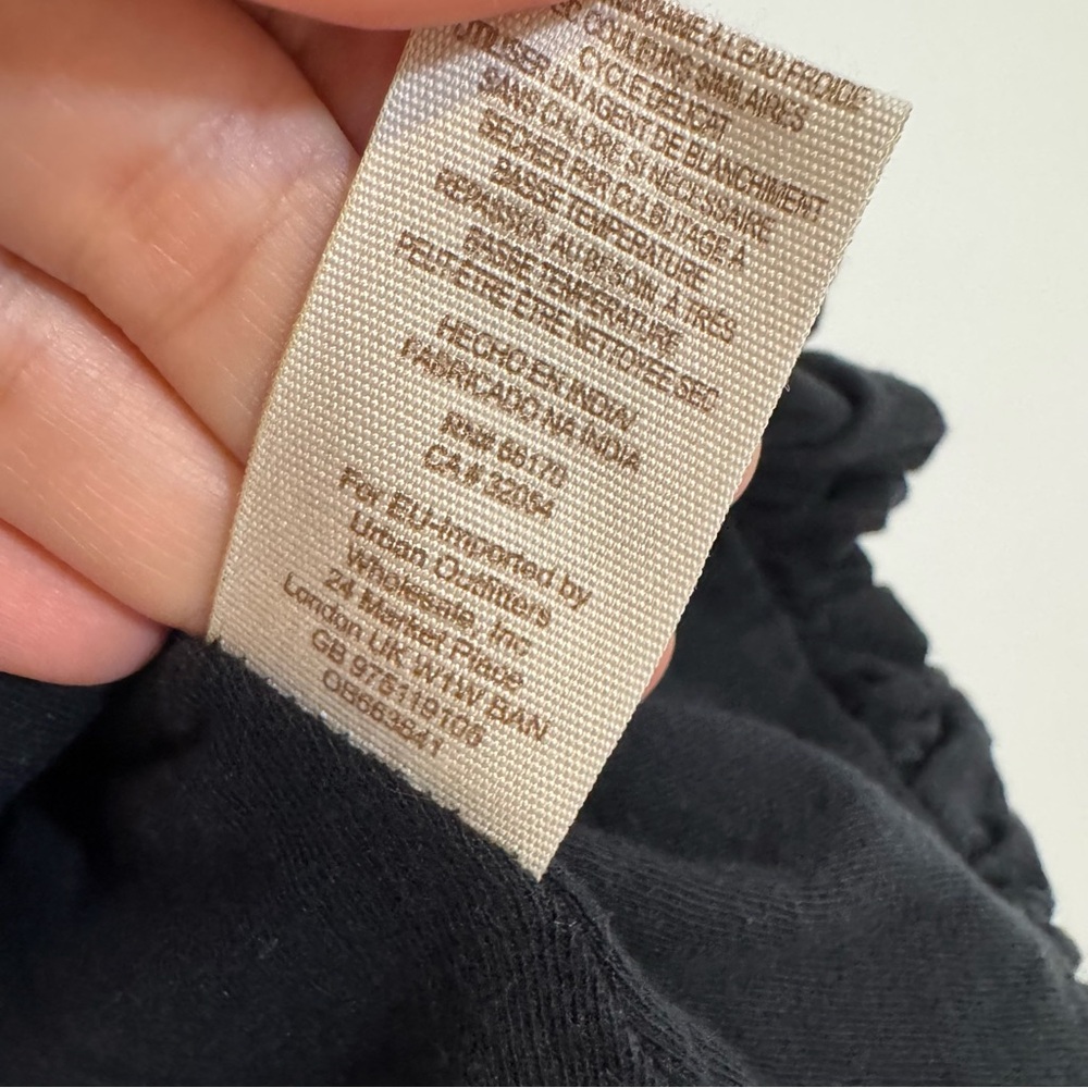 SOLDFree People Floral Embroidered Black Bubble Hem Lita Blouse Open Neck Medium - Picture 13 of 13